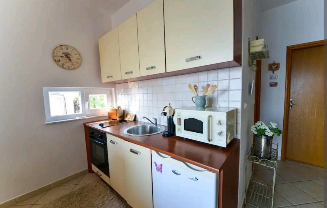 Apartment With Sea View Starigrad Paklenica Exterior foto